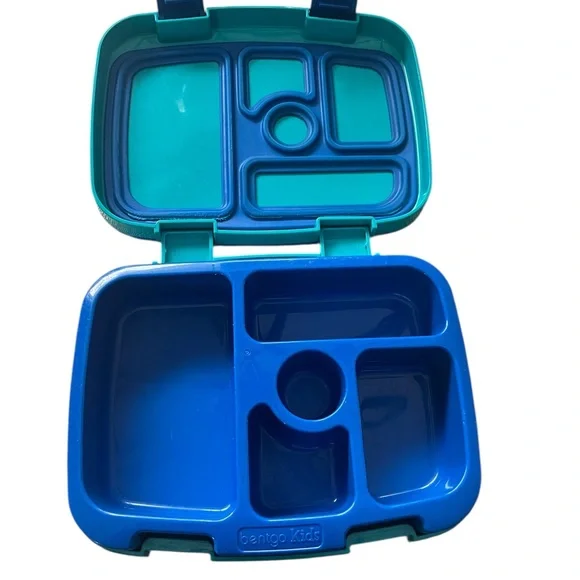 Blue Shark Design Bentgo Container - Picture 2 of 2